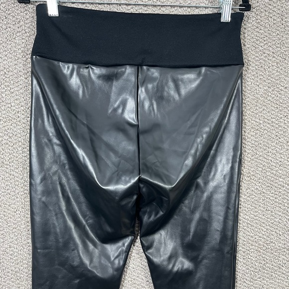 Red Hot Spanx Leggings Womens Large Black Faux Leather Pull On High Rise Stretch - Picture 4 of 10